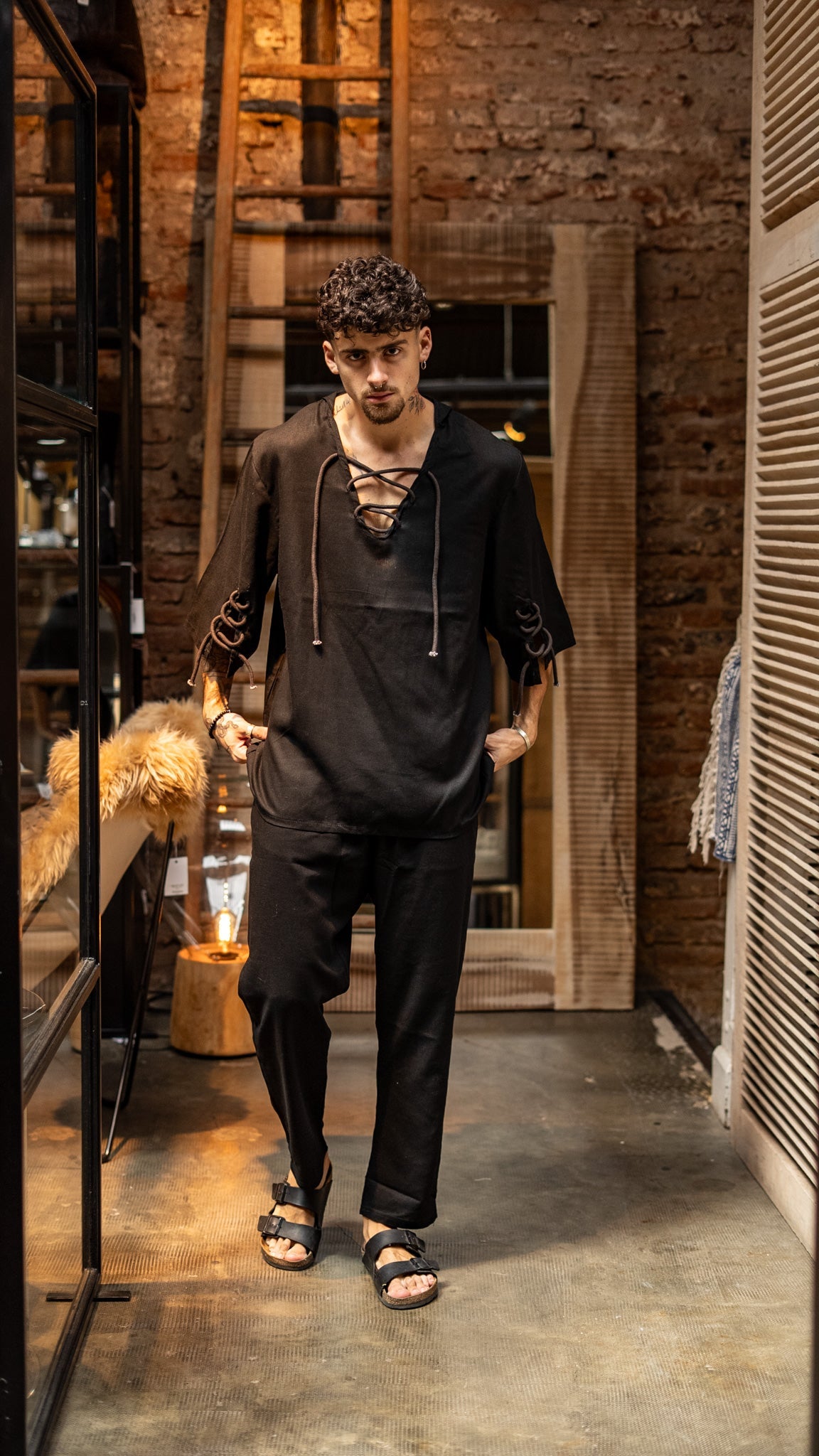 Camiseta de lino con soga Black Snake