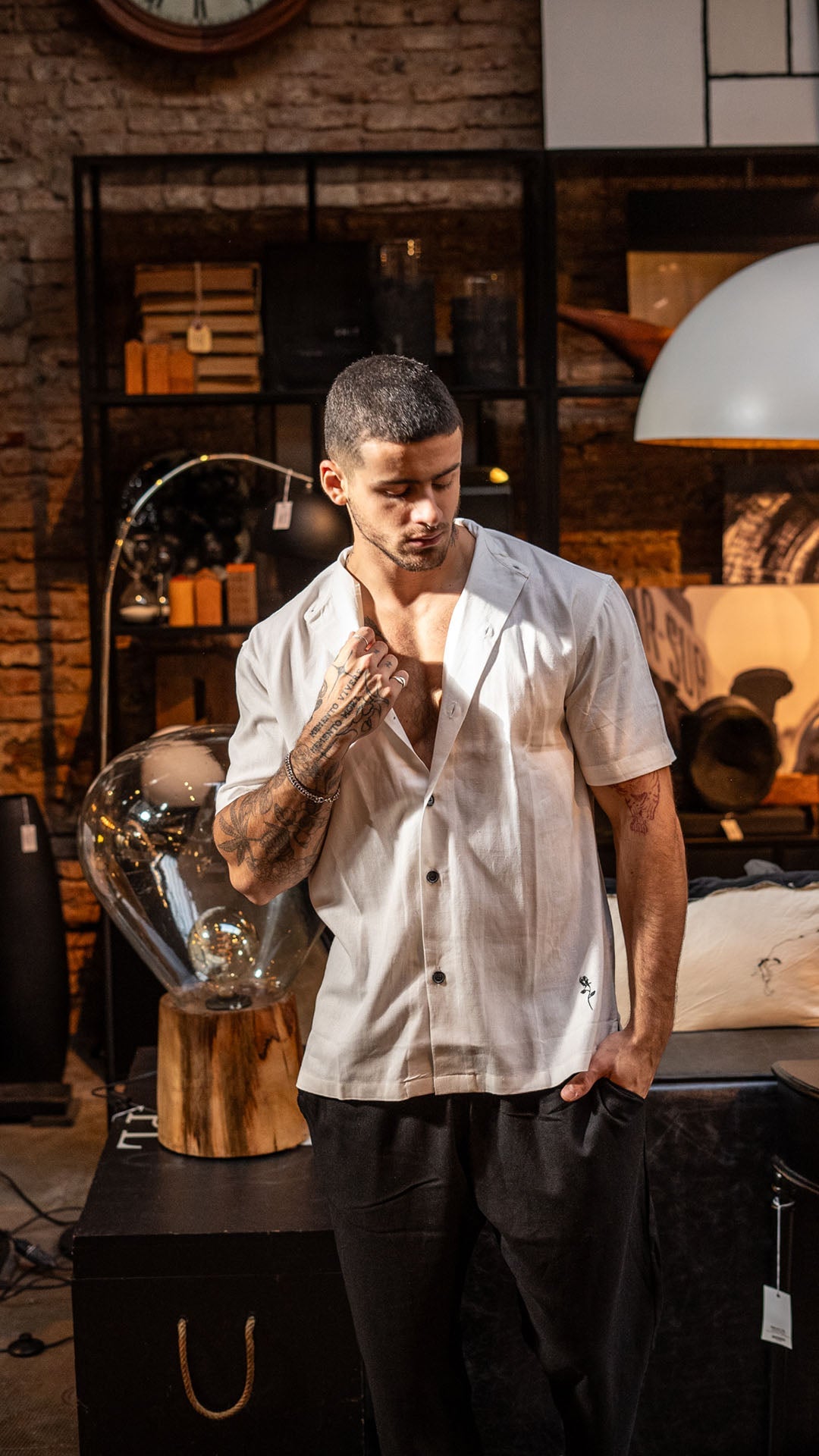 Camisa Cuello Mao · White Panther