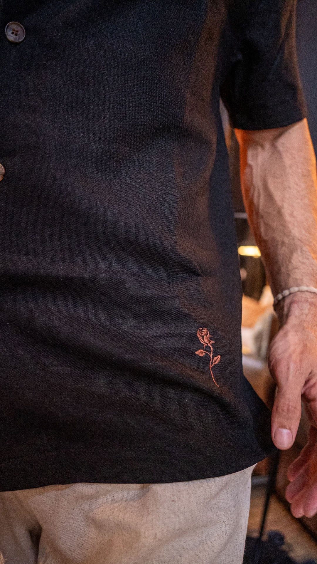 Camisa Cuello Mao · Black Bronze